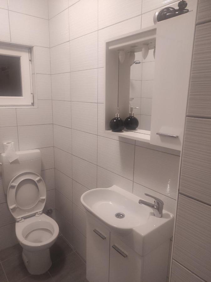 Studio Ada Mostar Buitenkant foto